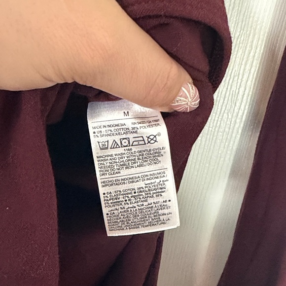 Old Navy Women's Dark Red Long Sleeve Bodysuit - Picture 3 of 4